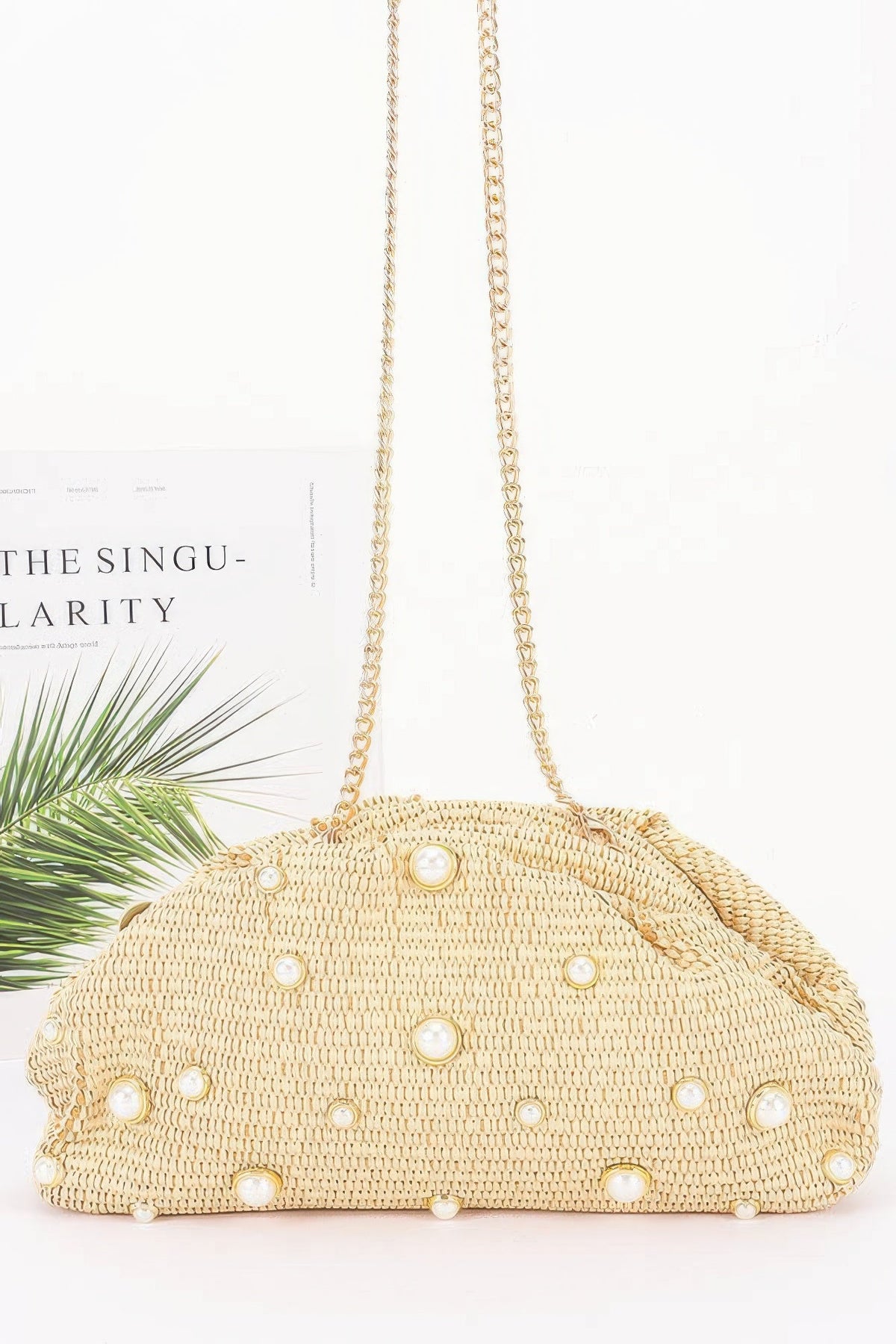 Faux Straw Pearl Clutch, additional detail (2)