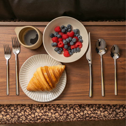 Italic Emilia Mirror-Finish 20-Piece Flatware Set