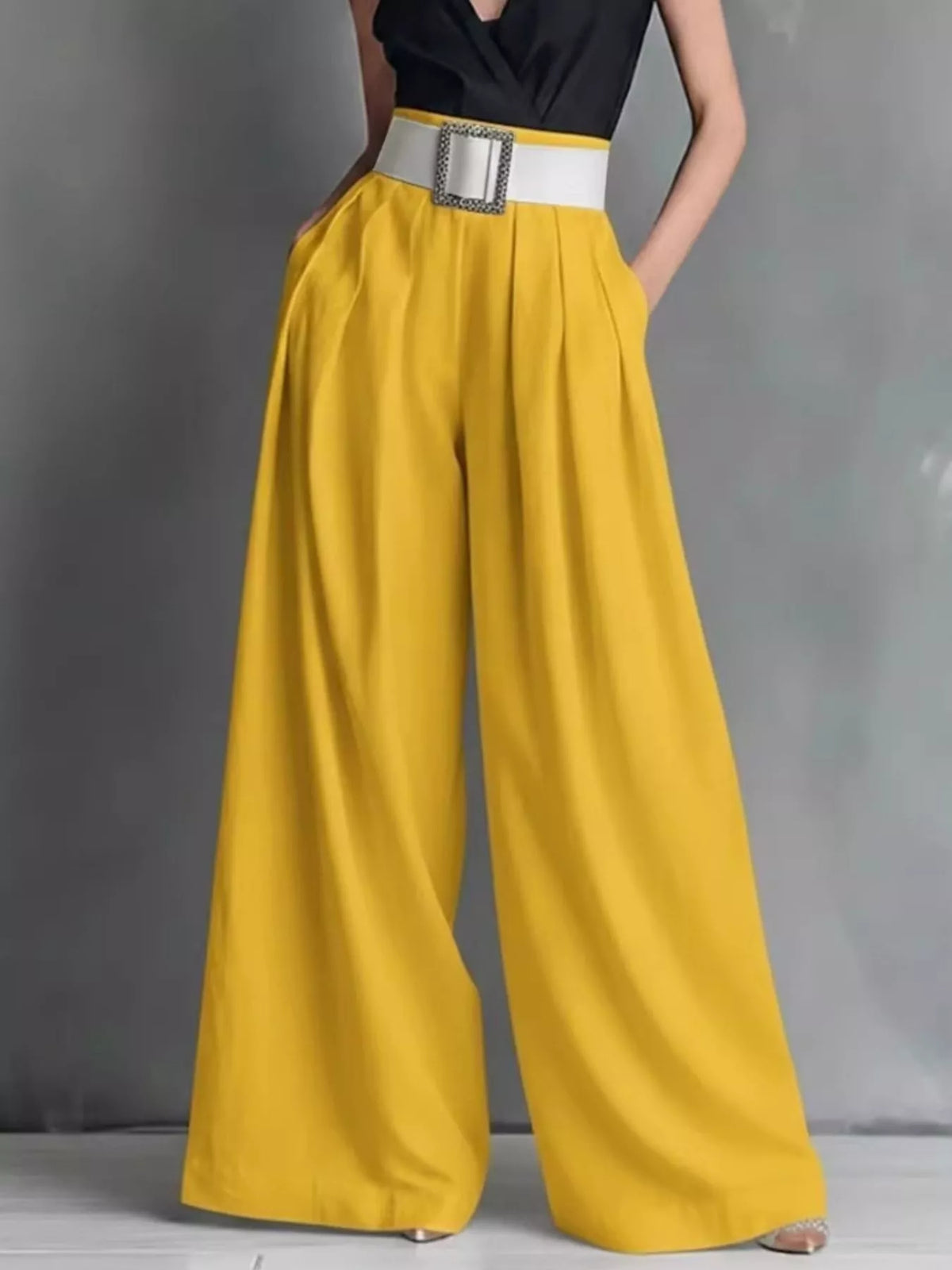 High-waisted wide-leg pants, product photo (3)