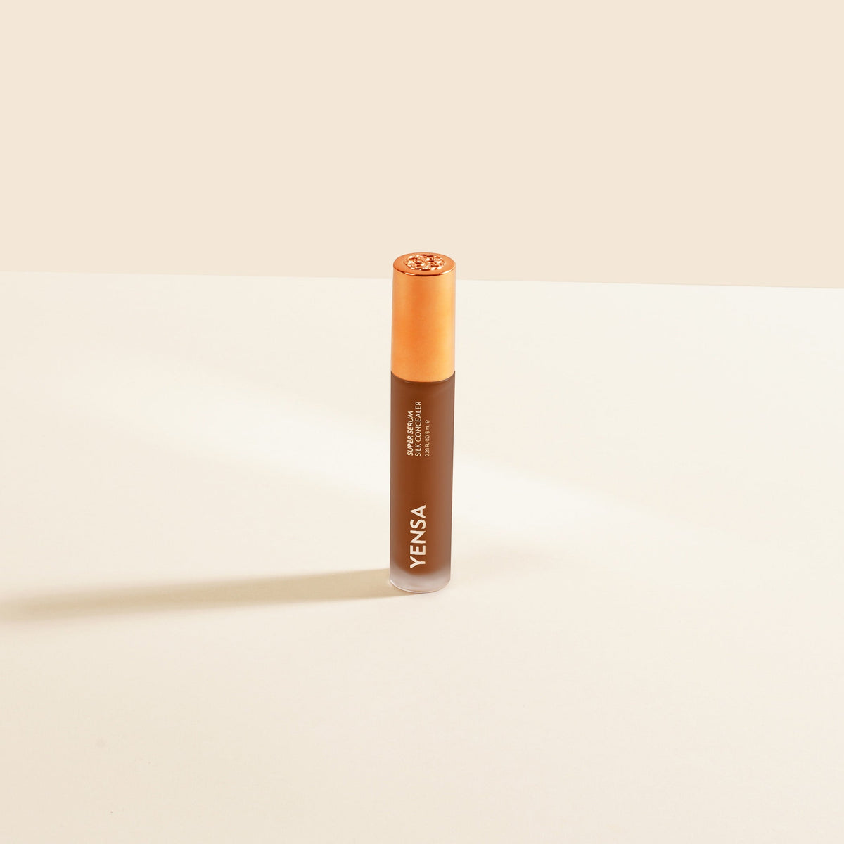 Super Serum Silk Concealer in shade Deep 3, alternate view