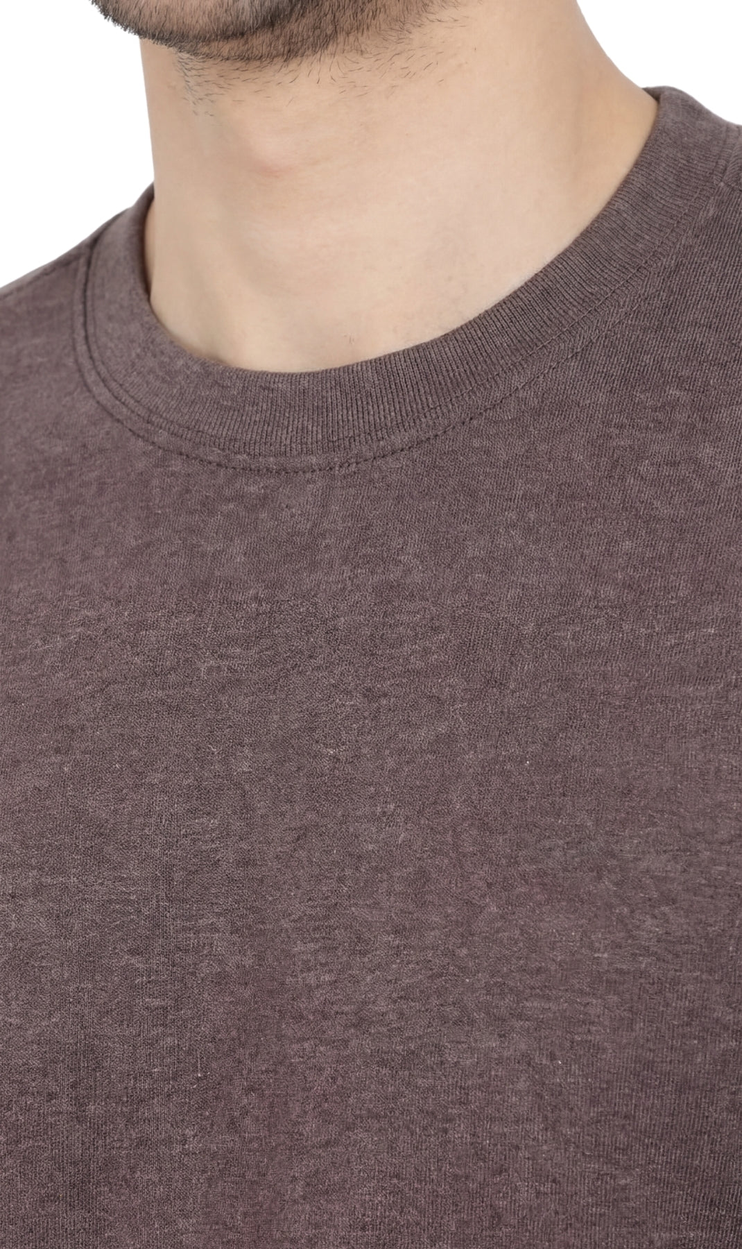Turtle Bay men's heavyweight short sleeve crew neck t-shirt in Charcoal Heather, neckline detail