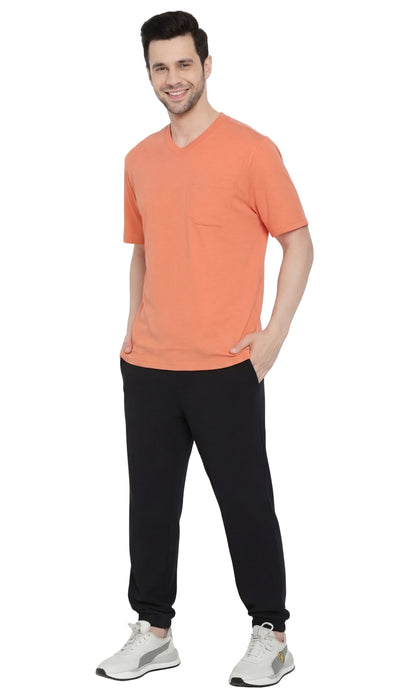 Turtle Bay men's heavyweight v-neck pocket t-shirt in Melon, full-length view