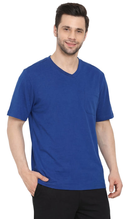 Turtle Bay men's heavyweight v-neck pocket t-shirt in Royal, front view