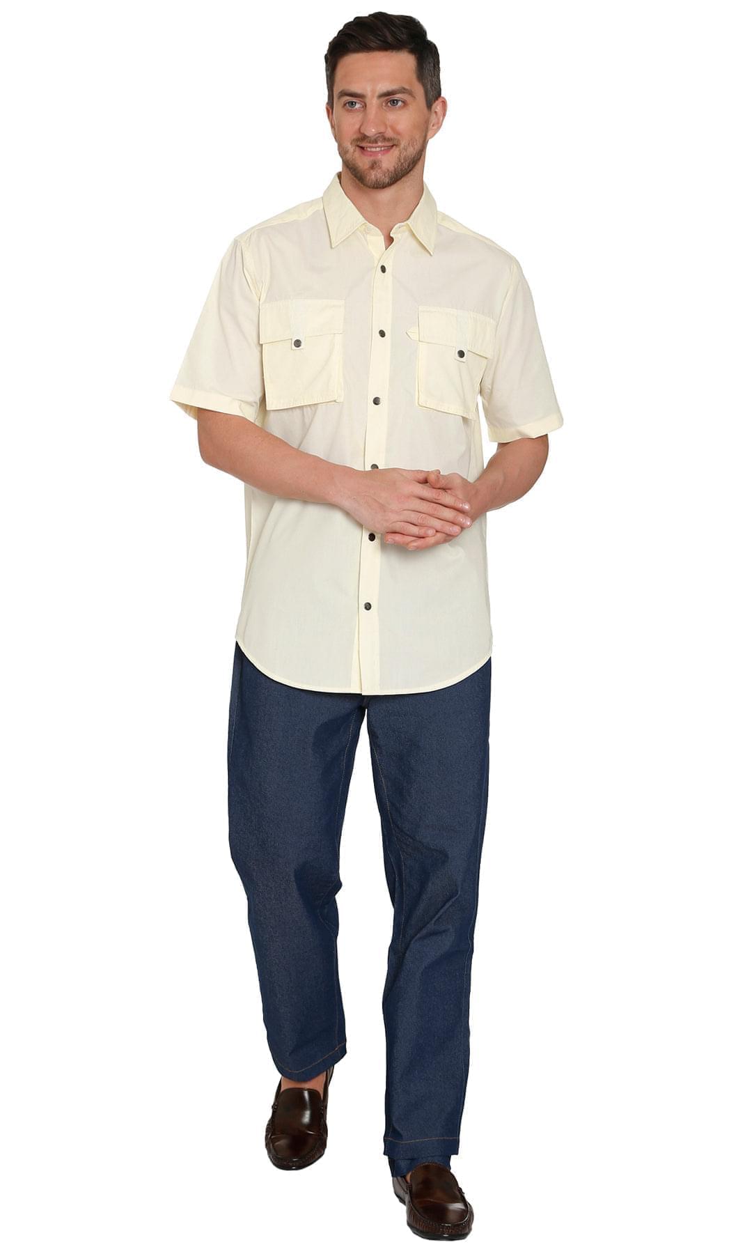 Turtle Bay men's short sleeve explorer snap shirt in Wheat, front view