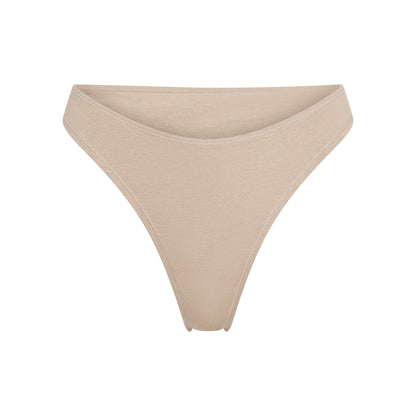 Organic Cotton & Hemp Thong 7-Pack in Mocha, styled photo