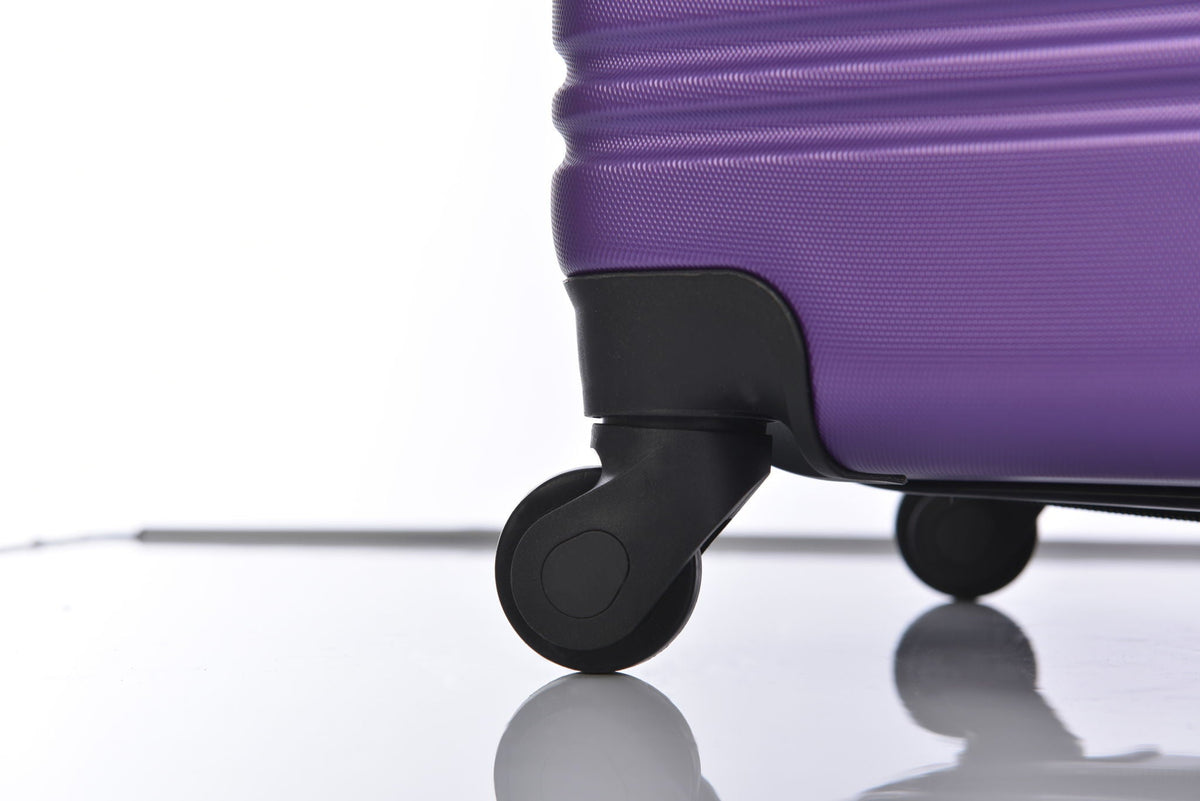 4-Piece Hardshell Spinner Luggage Set, alternate view (6)