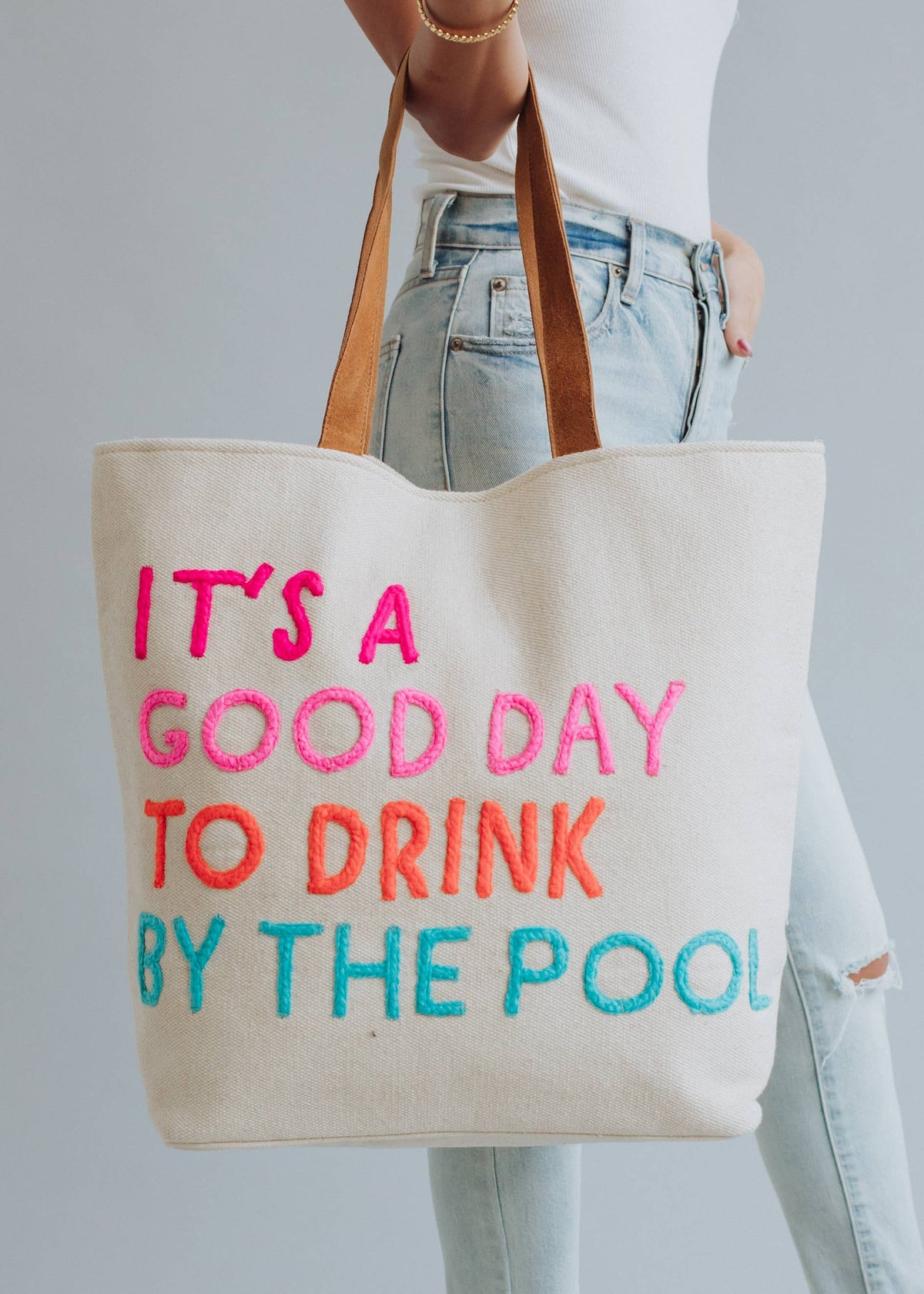 Poolside Bliss Printed Cotton Tote in Cream, product photo