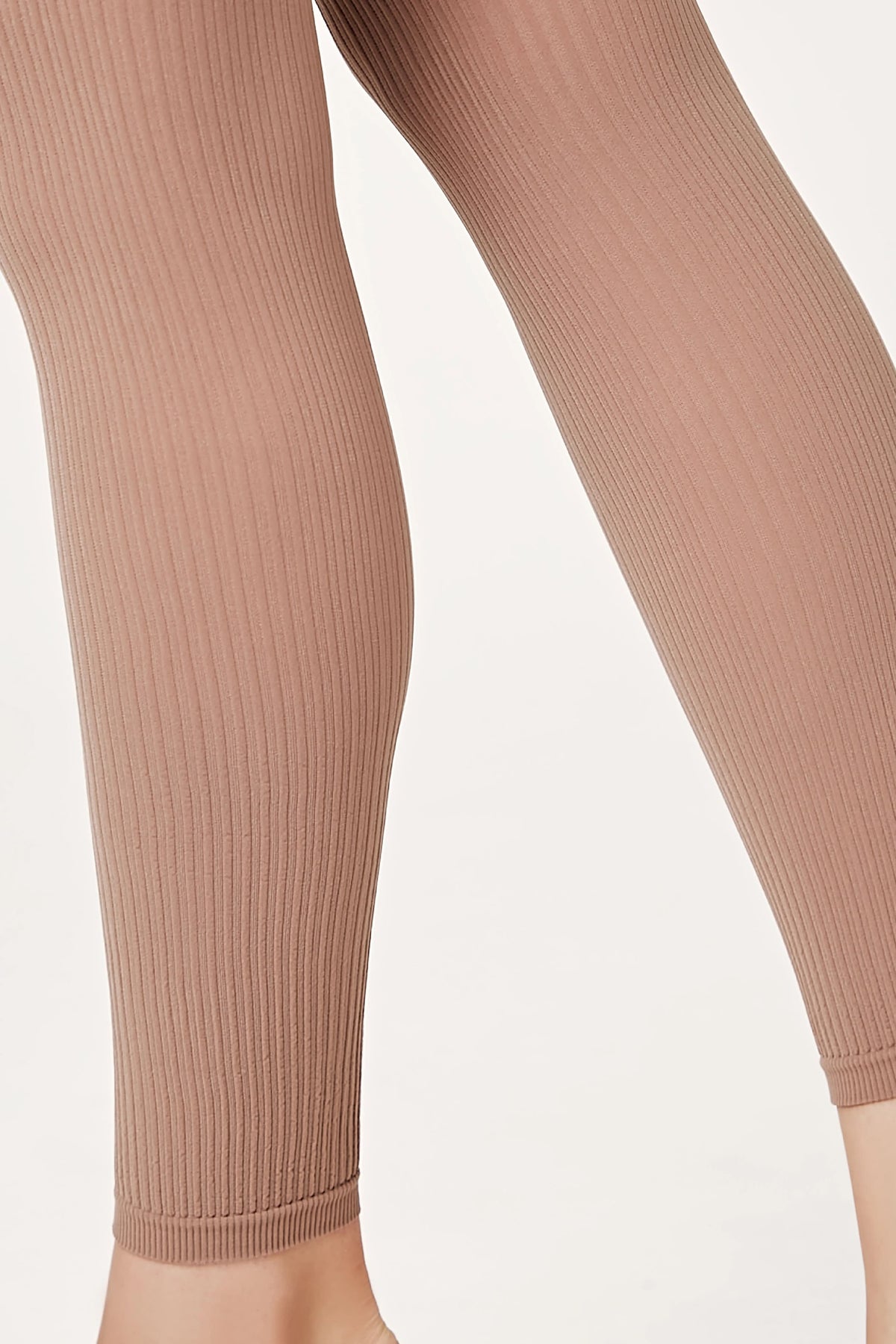 Conte Casual 100 Den Fantasy Leggings — Matte Finish, styled photo (5)