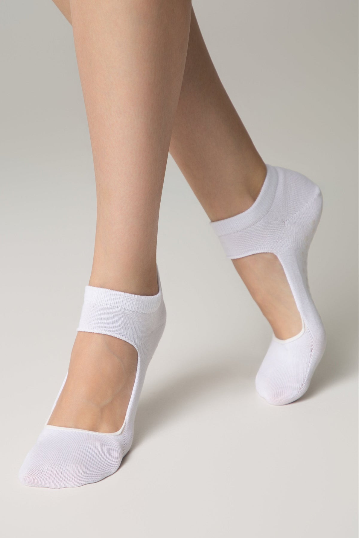 Conte Active 256 cotton ankle socks with non-slip sole, product photo