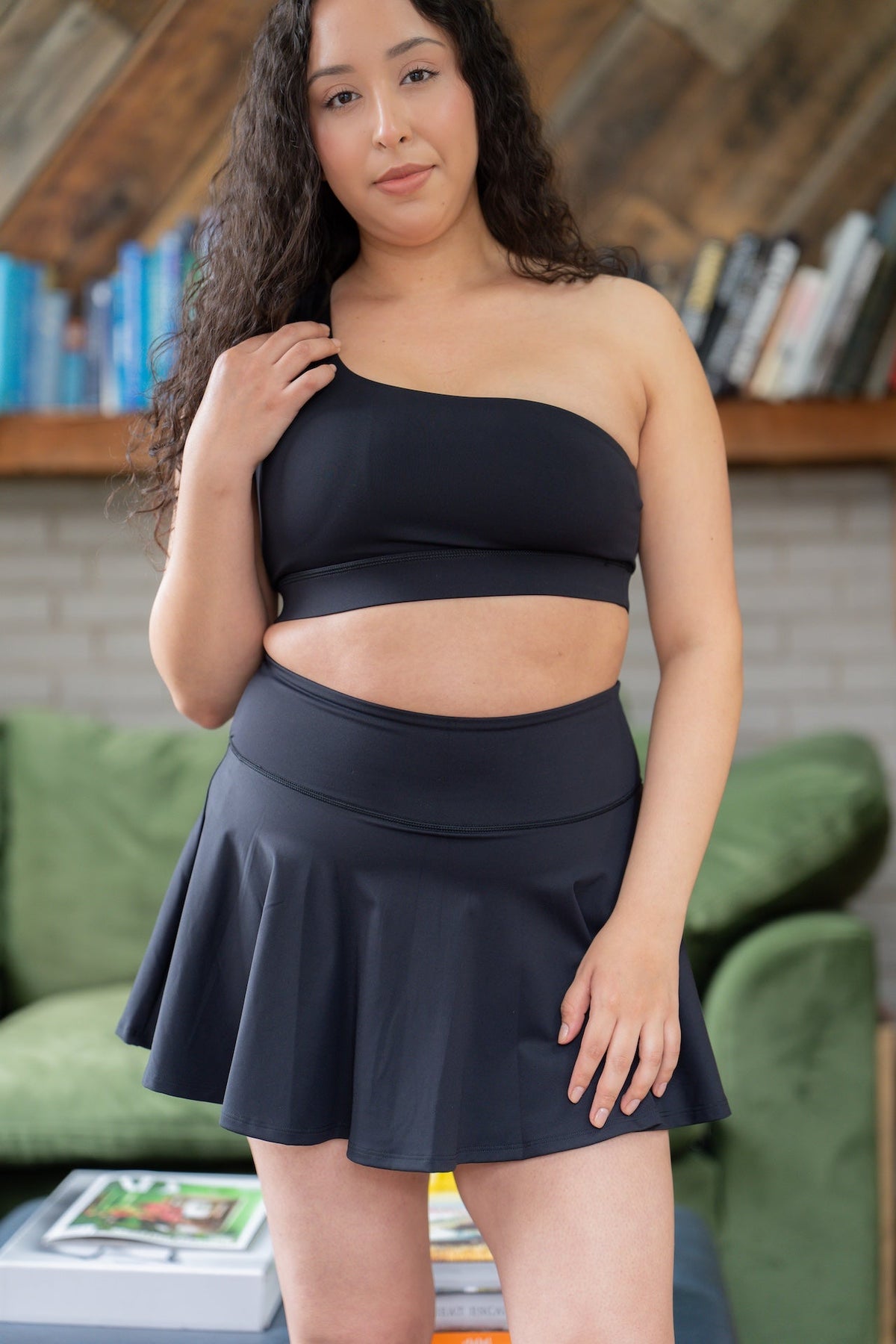 Gravity Rise Asymmetrical Sports Bra, additional detail