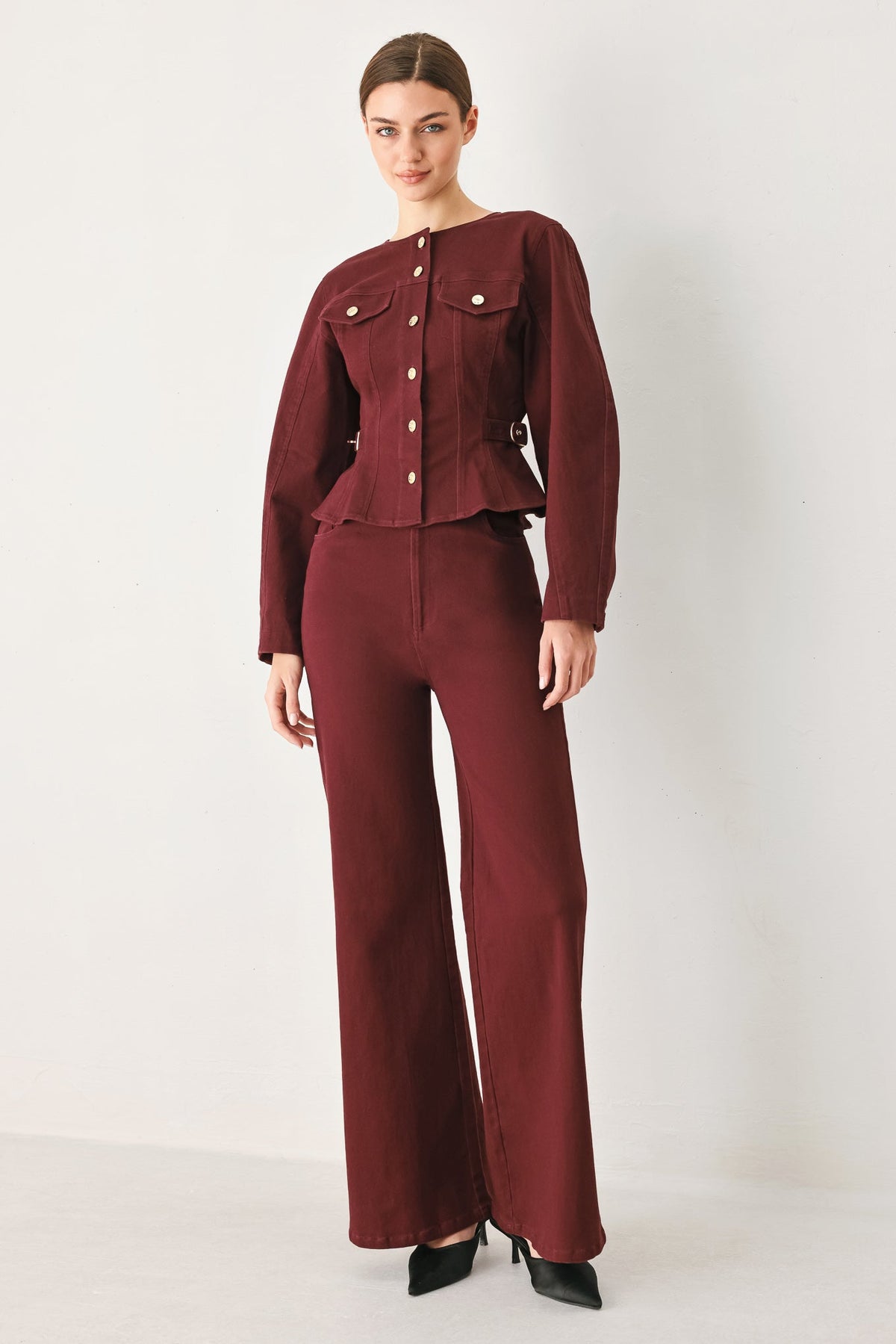 Full-length view of the Merlot Ridge burgundy woven jacket on a model.