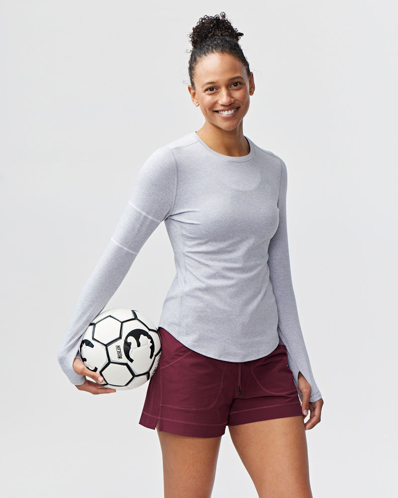 Foudy Women's Longsleeve Workout Top in Ash