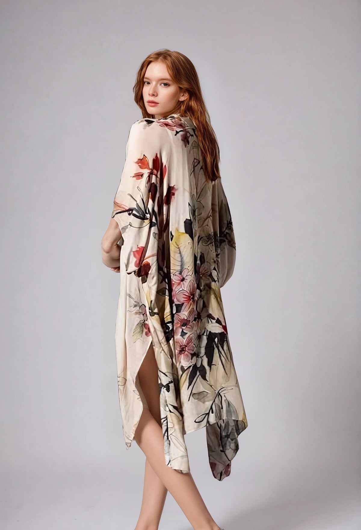 Fitkitty Culture Fleur Serenity floral viscose kimono, side view