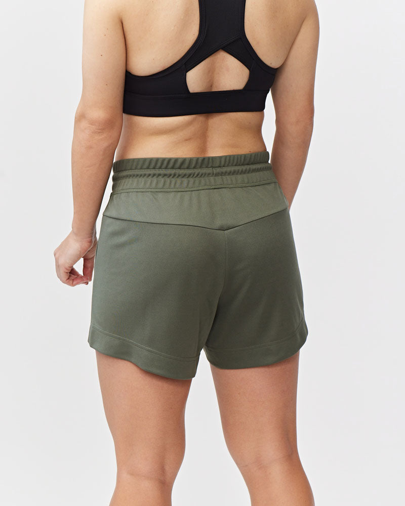 G5 Advance 4.5" Knit Short in Dark Moss, styled photo