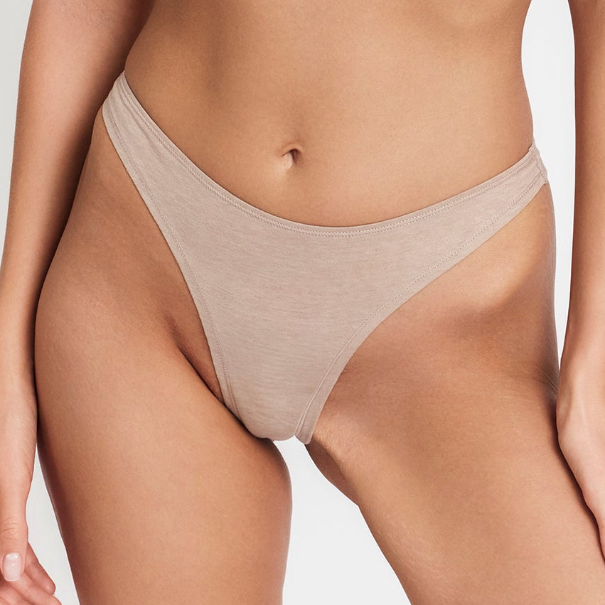 Organic Cotton & Hemp Thong in Mocha
