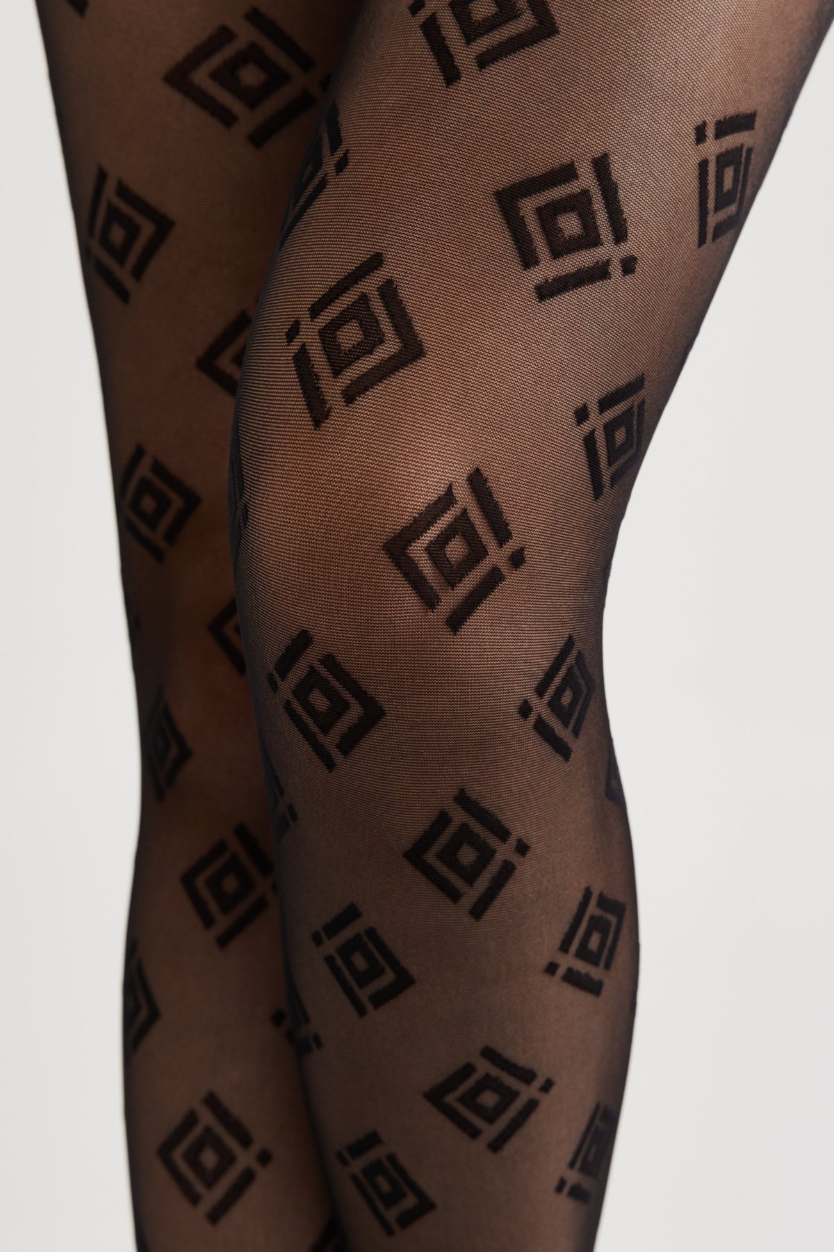 Conte Ingrid Fantasy Tights — Geometric Pattern in Nero Black (2)