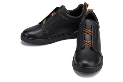 CALTO J1931 leather snoafer in black with black sole, product photo, alternate angle