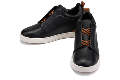 CALTO J1932 leather snoafer in black with white sole, product photo, alternate angle