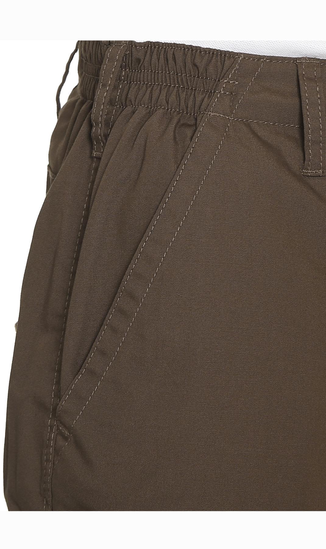 Turtle Bay men's elastic waist cargo shorts in Brown, pocket detail