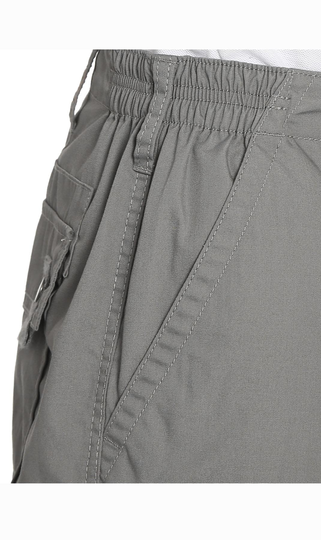 Turtle Bay men's elastic waist cargo shorts in Grey, pocket detail