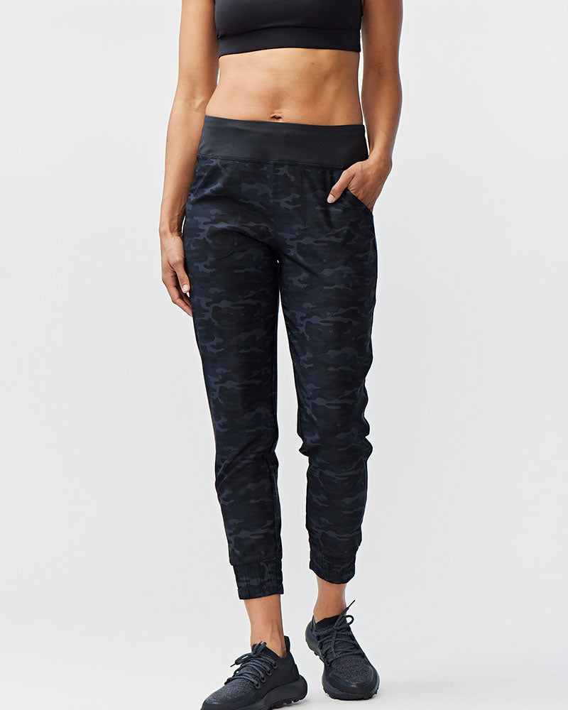 Excel Jogger 7/8 Length 28" Pant in Black Camo, front view