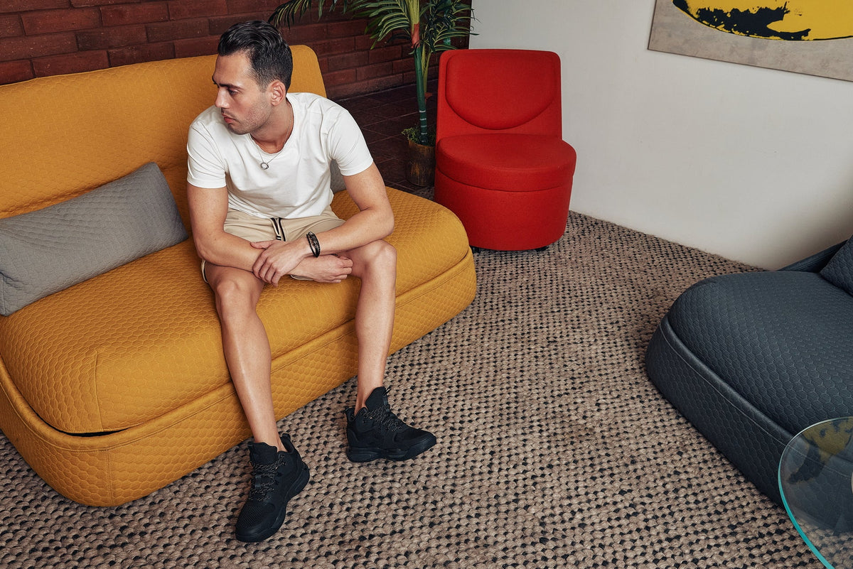 CALTO Q393 knit elevator trainer in black, second product photo