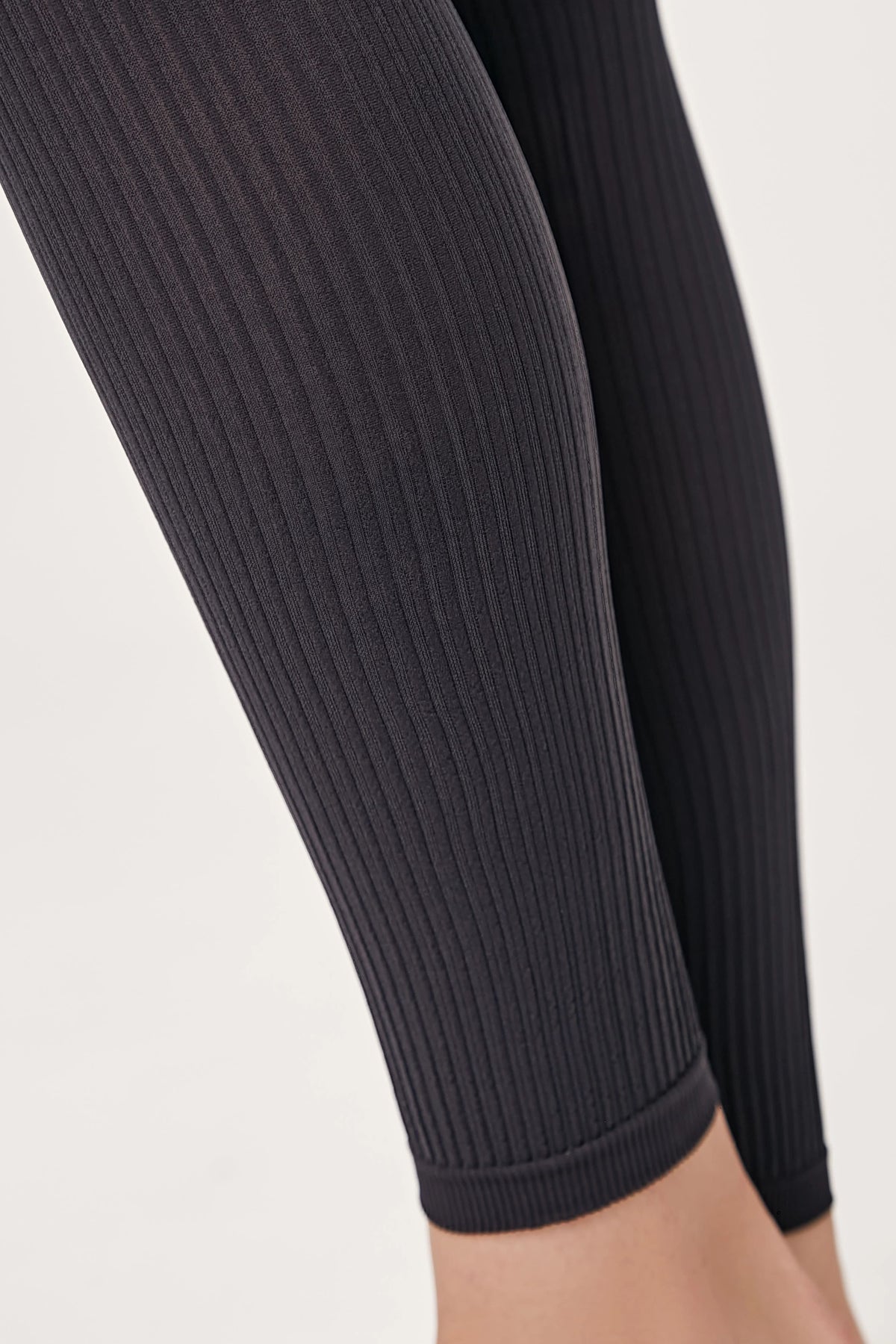 Conte Casual 100 Den Fantasy Leggings — Matte Finish, styled photo (3)