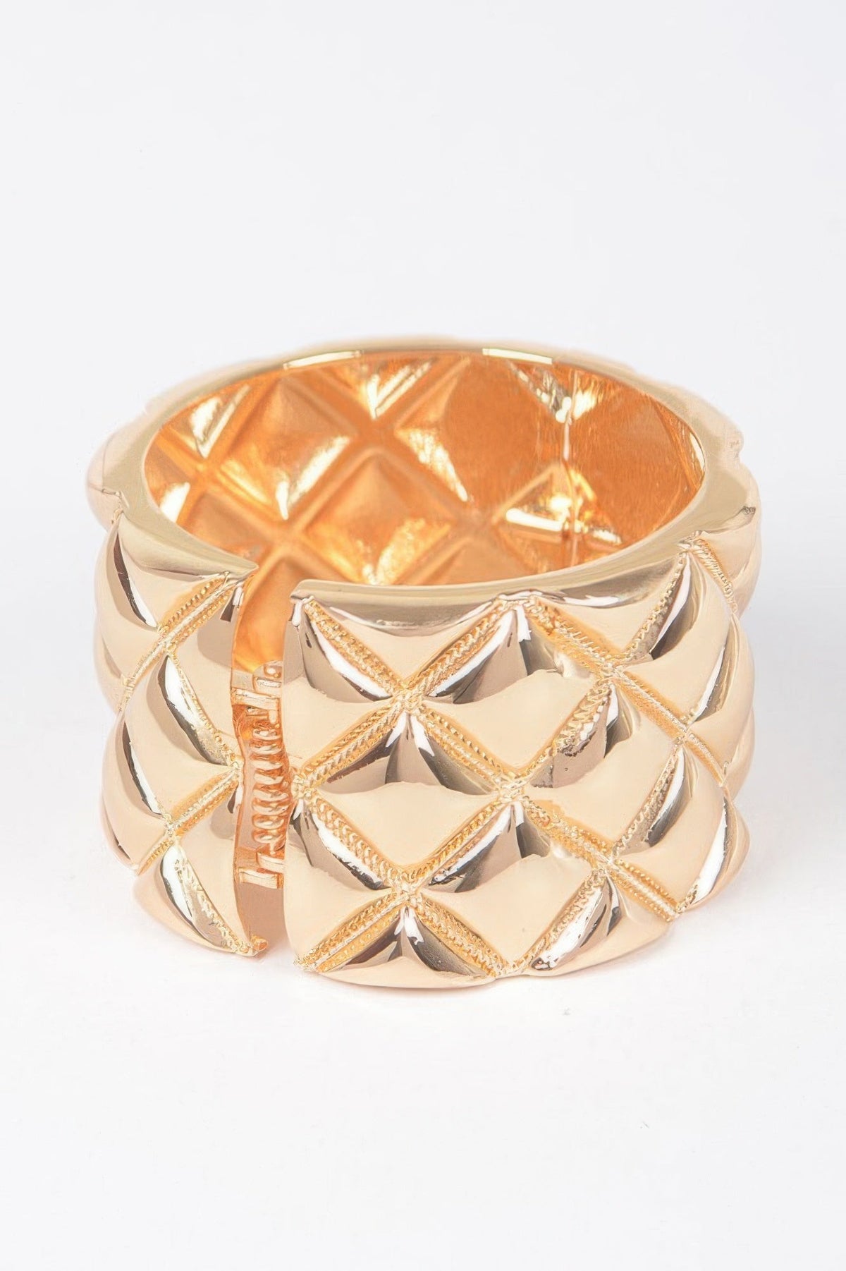 Metal Diagonal Shape Cuff Bracelet in Gold, additional detail