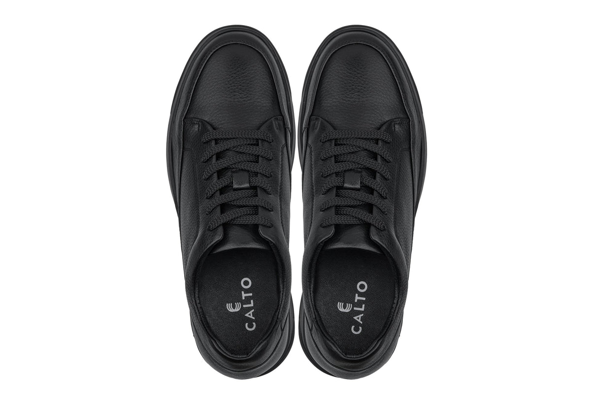 CALTO Y7111 black pebble grain leather sneaker, further detail view