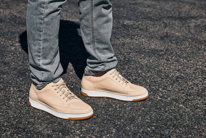 CALTO Y7934 ivory white suede sneaker with gum sole, final product photo