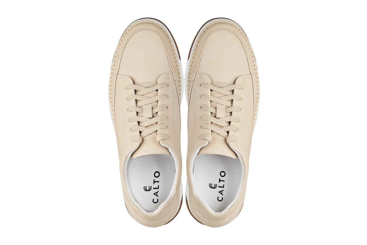 CALTO Y7934 ivory white suede sneaker with gum sole, further detail view