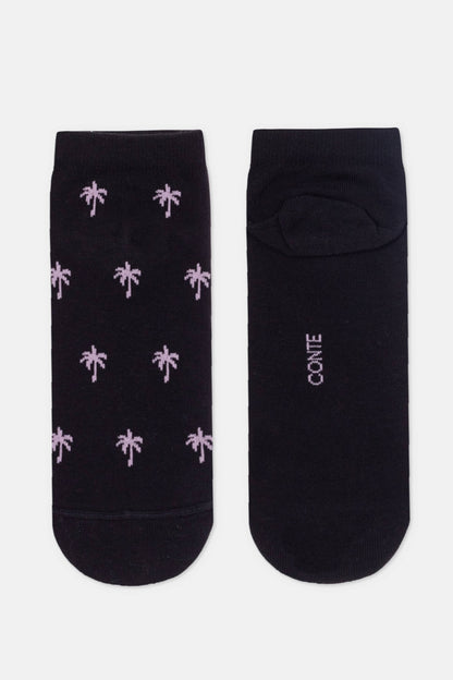 Conte Active 589 cotton ankle socks with palm tree pattern, styled photo (7)