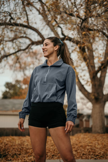 Alyth Gravity Breaking Free Pullover