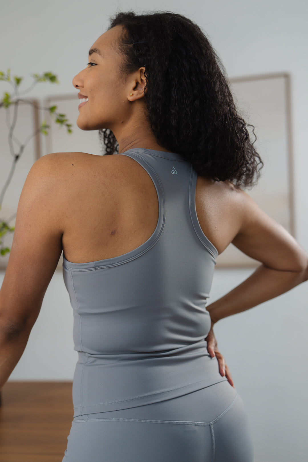 Alyth Gravity Strength Built-In Bra Tank