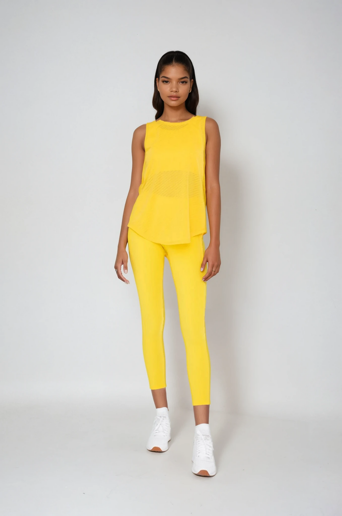 Power Flow Cropped Leggings with Pockets in Yellow, studio photo (3)