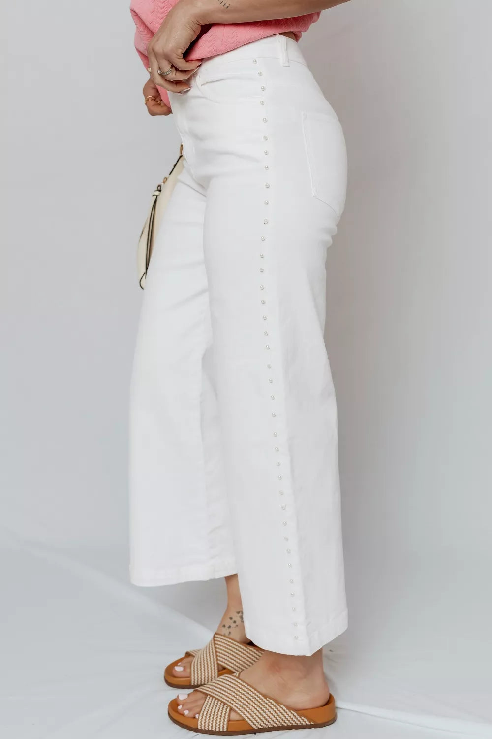 Pearl embellished side seam ankle-length shift jeans in White, additional detail