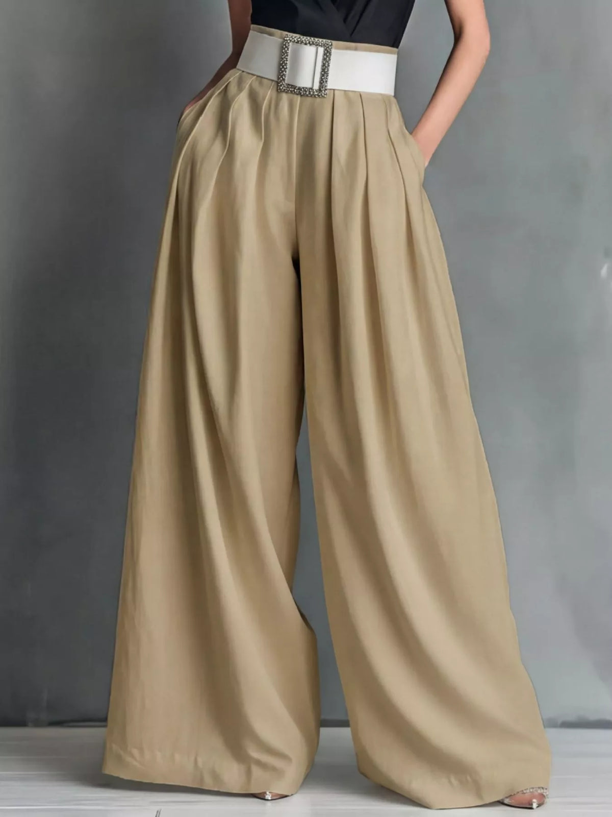 High-waisted wide-leg pants, styled photo (2)