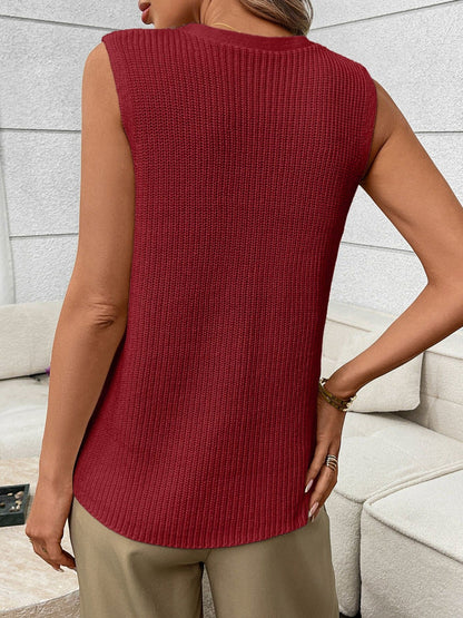 Button-down knit sweater vest, additional detail (5)