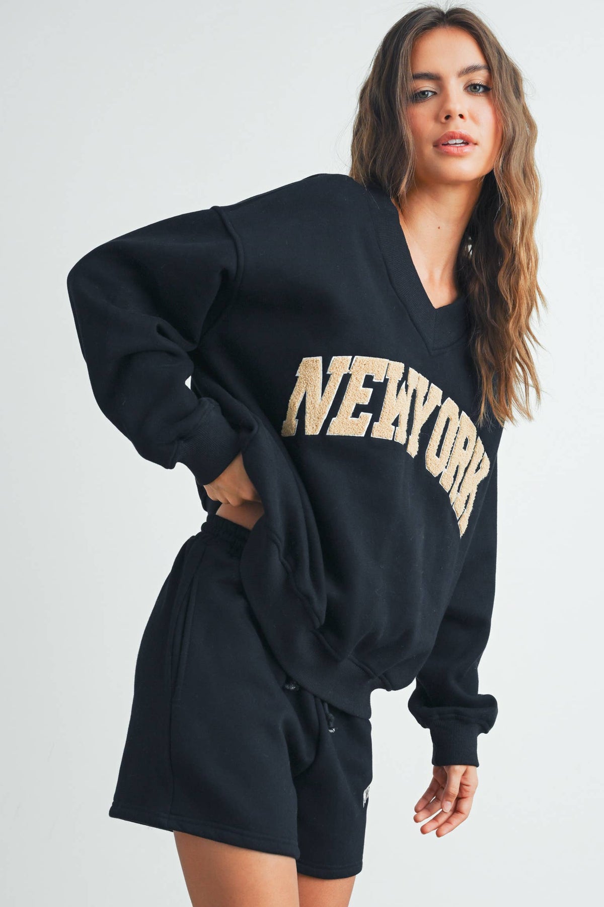 Fitkitty Culture New York V-neck sweatshirt in navy, product view 16
