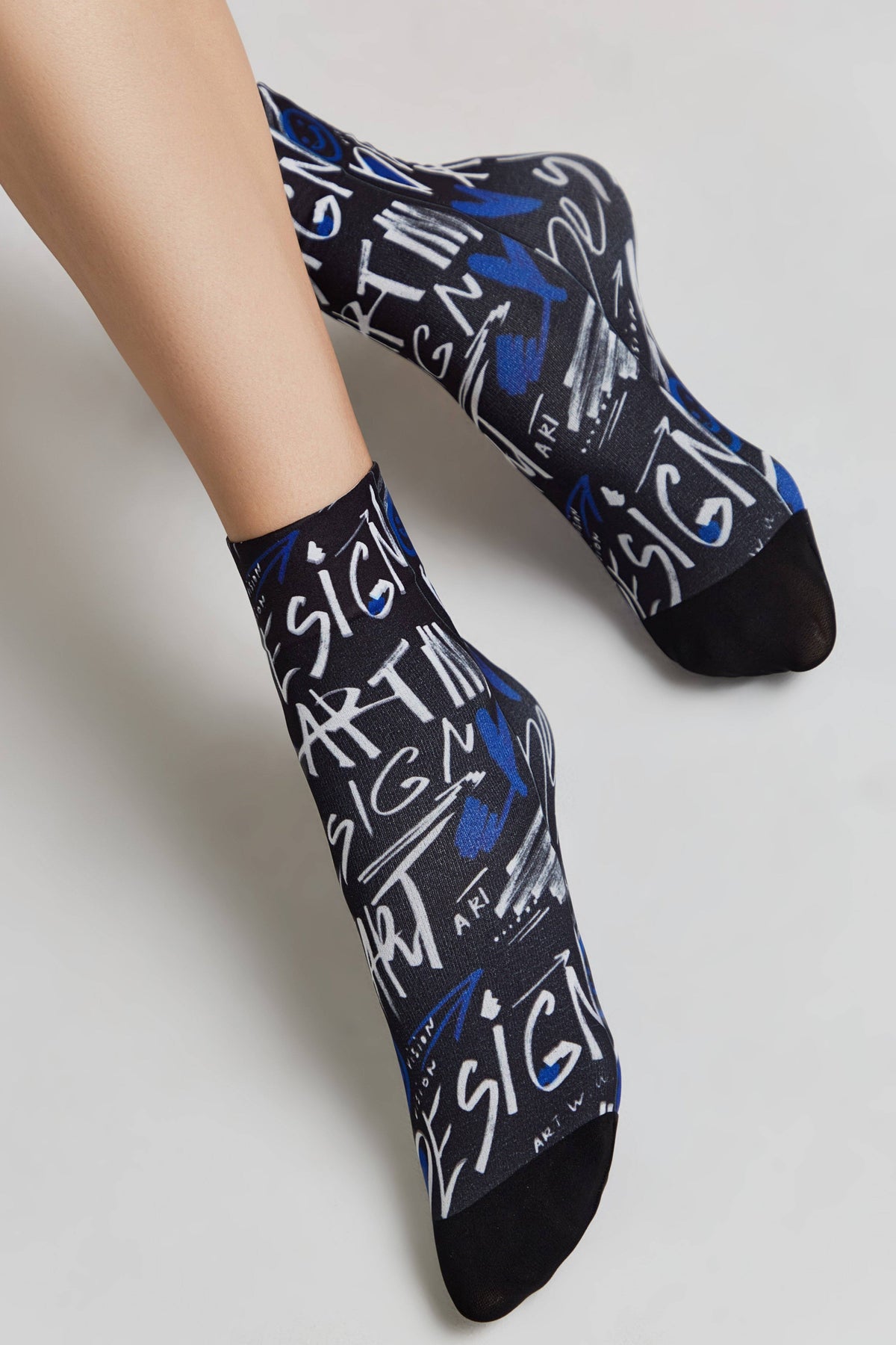 Conte Fantasy 910 dense socks with art designs, product photo