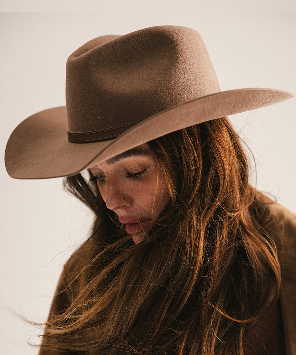 Dean Rancher Cowboy Hat, styled photo (2)