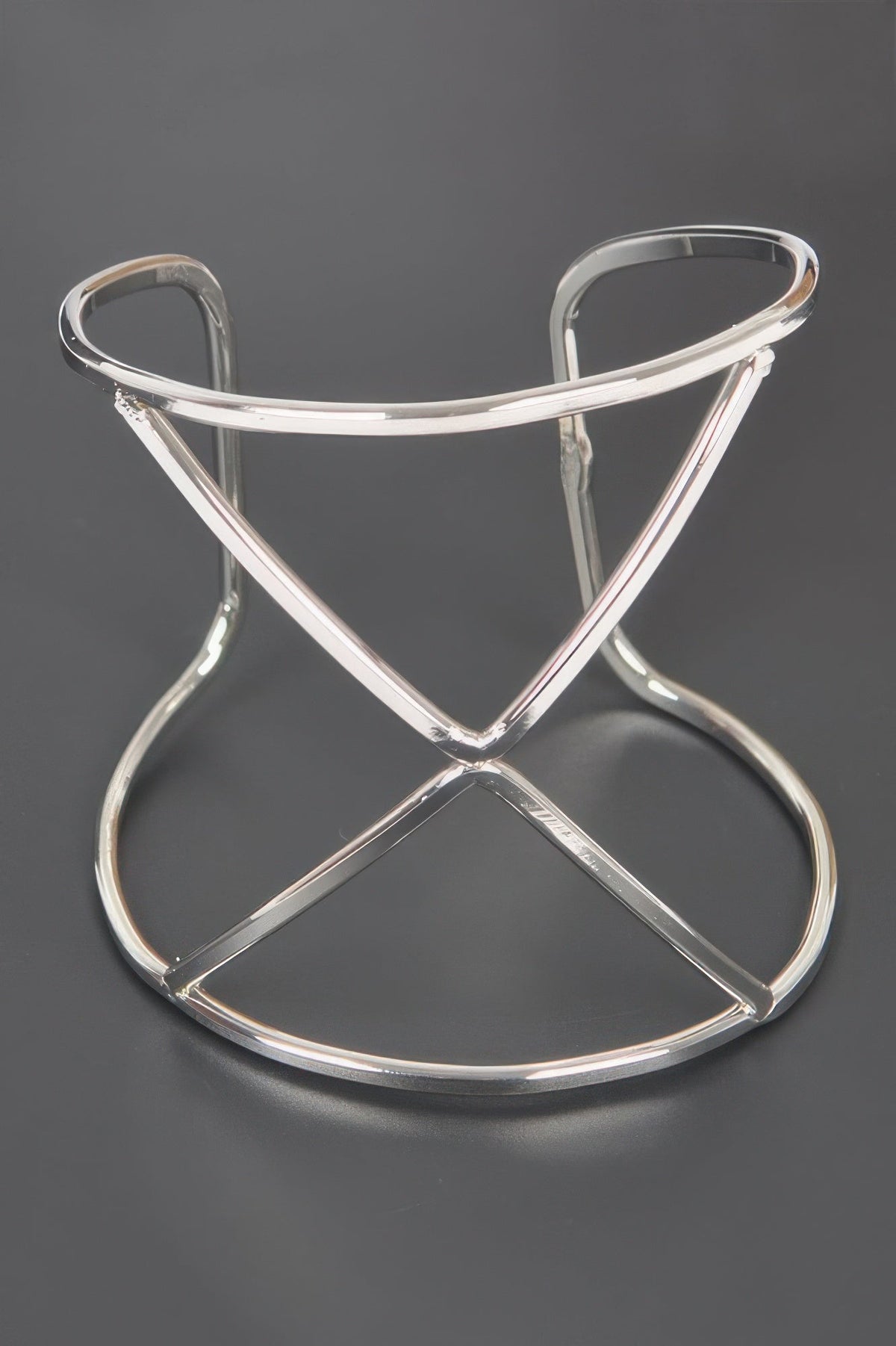 Metal Cuff, additional detail