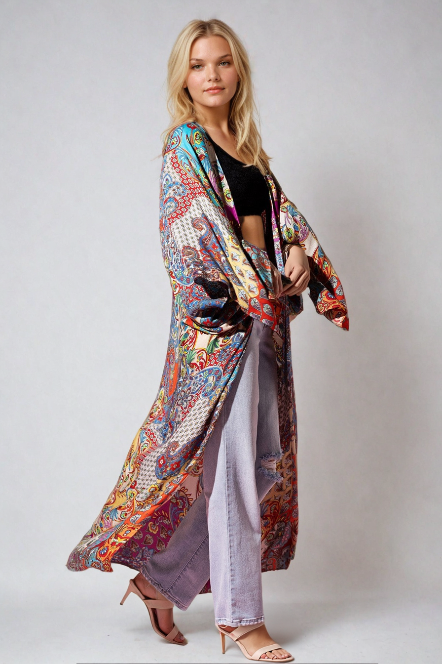 Fitkitty Culture Wildroot Ethereal duster kimono, angel sleeve detail