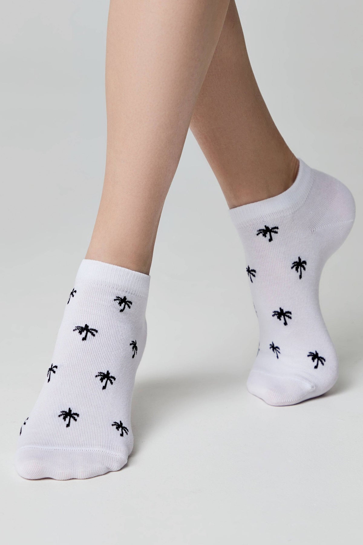 Conte Active 589 cotton ankle socks with palm tree pattern, alternate view (5)