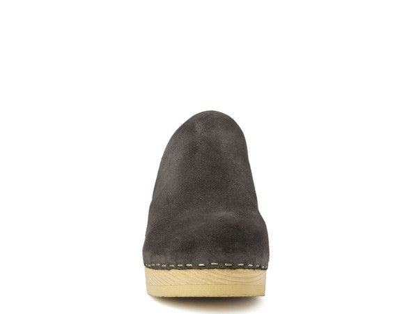 Rag & Co Darcie suede clog mule in gray, alternate view