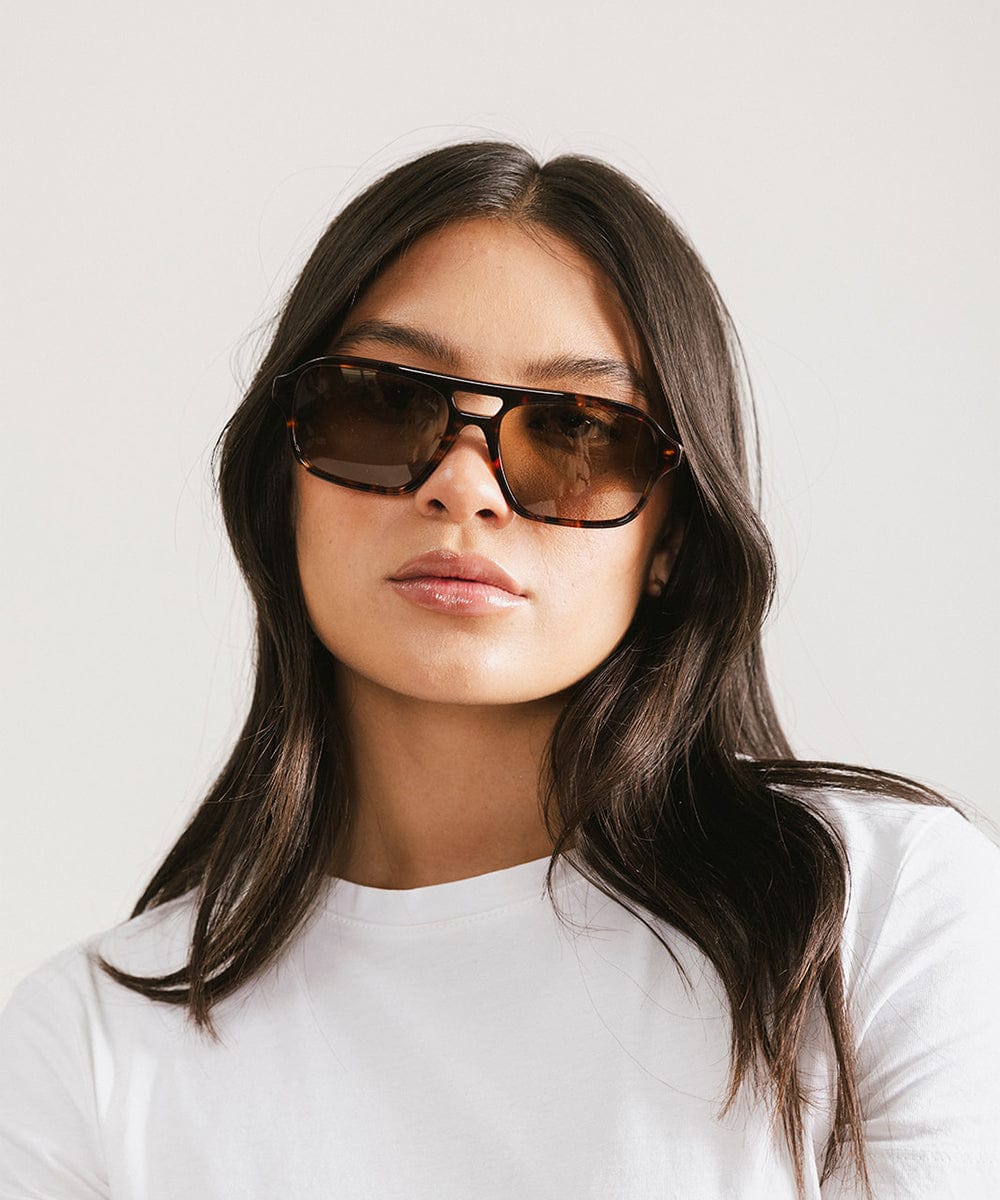 Beau Aviator Sunglasses, product photo