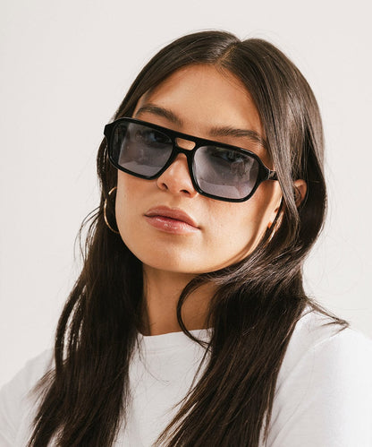 Beau Aviator Sunglasses, styled photo (3)