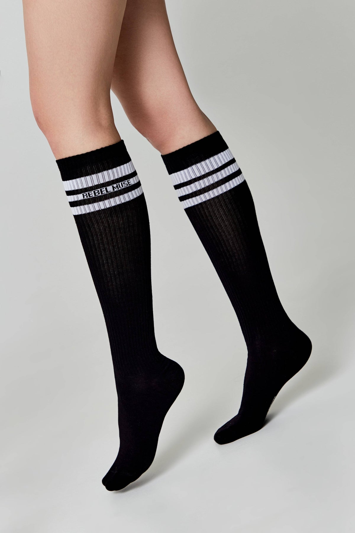 Conte Classic 009 cotton knee highs with ribbed stripes, product photo (2)