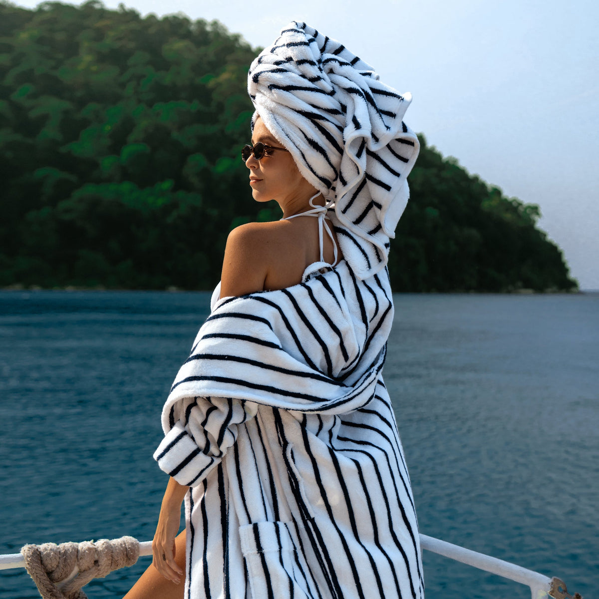 Italic Ultraplush Australian Cotton Hooded Bathrobe — Unisex