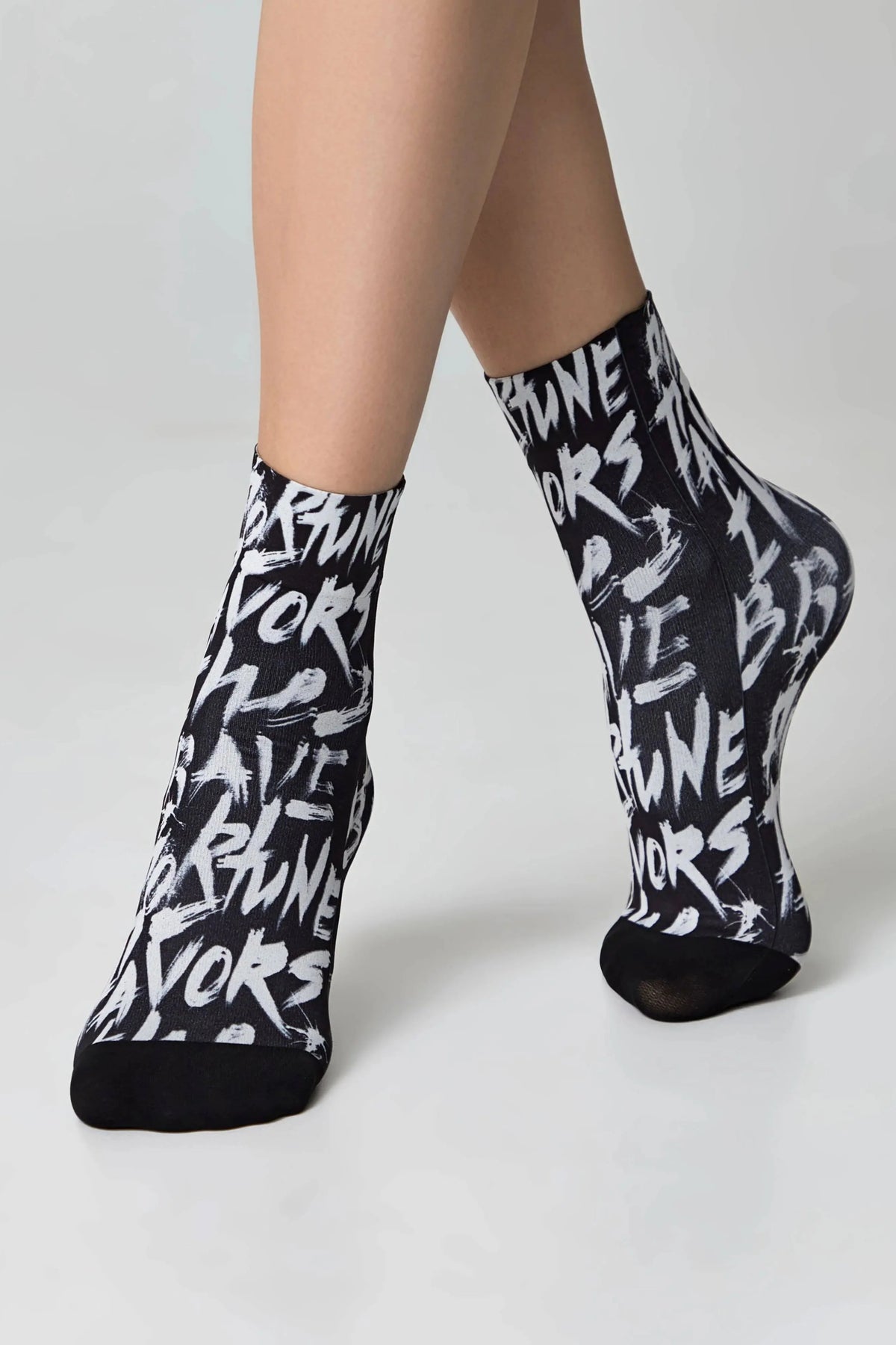 Conte Fantasy 911 dense socks with Brave print, product photo
